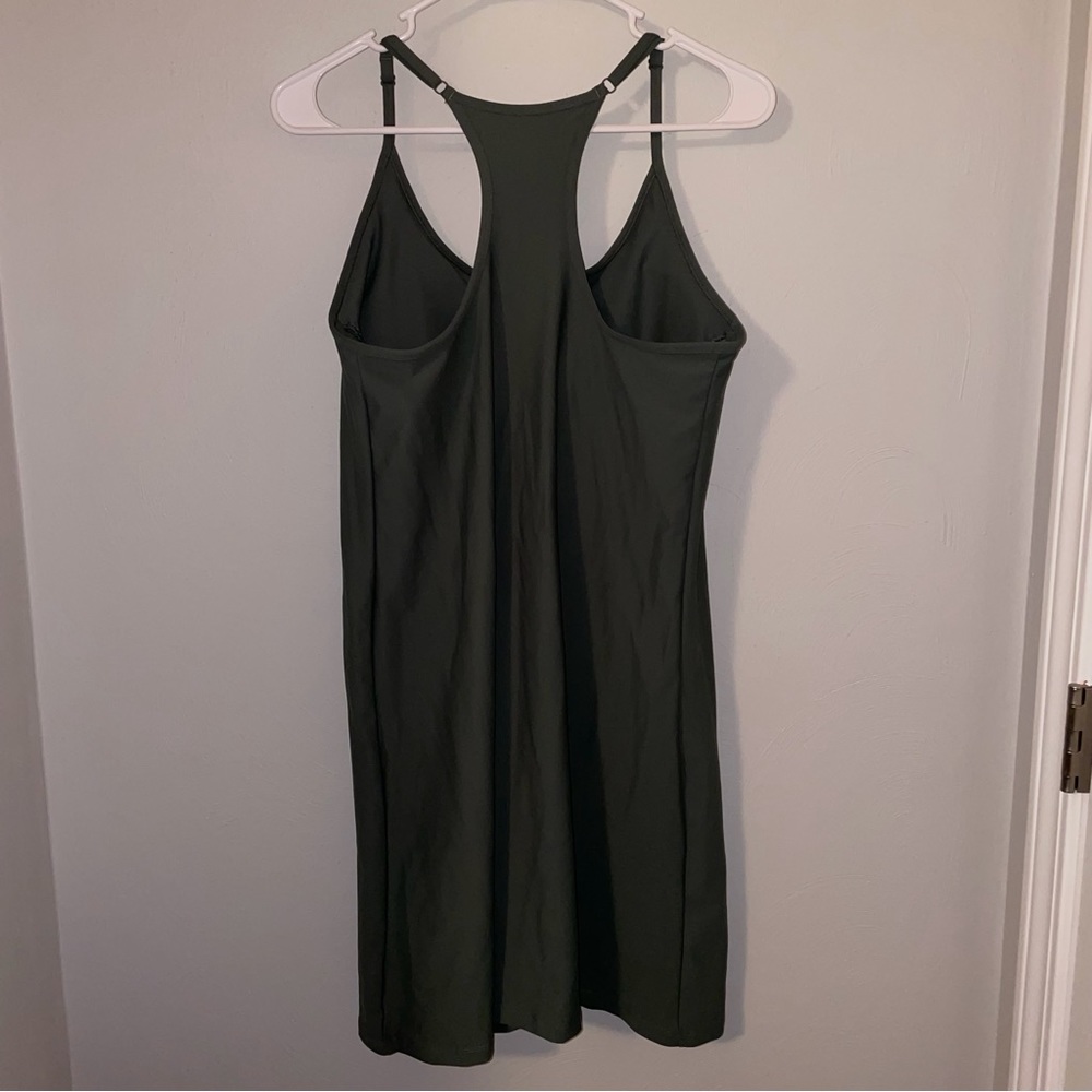 Euc Old Navy Powersoft Performance Racerback Acti… - image 4